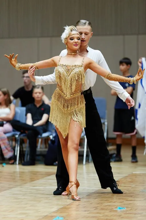 Cursuri de dans pentru adolescenți la Marka Dance Studio din Bragadiru