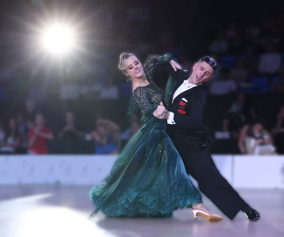 Cursuri de dans pentru adulți la Marka Dance Studio din Bragadiru